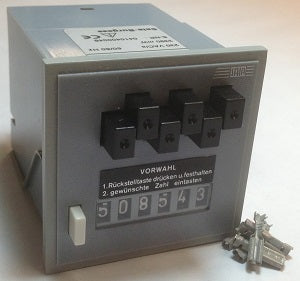 COUNTER-PRESET-115V AC (CMM362-E1S4N0V0)